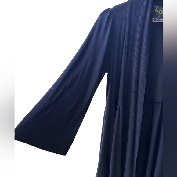 Green Dragon Black Soft Stretchy Long Line Bell-Sleeve Duster Cardigan Sz S - Picture 4 of 5